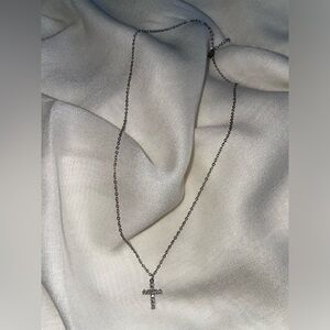 B. Collective Dainty Silver Cross Necklace (Boutique) | SAMPLE SALE